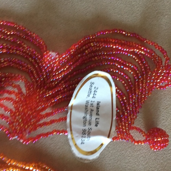 Island Life Beaded Belts - Picture 6 of 7